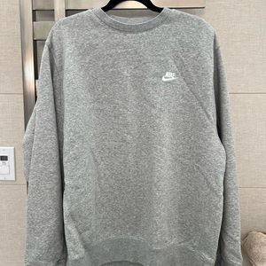 NWOT men’s Nike sweatshirt XL